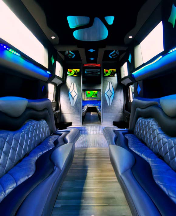 28-passenger Hummer limo in Tampa