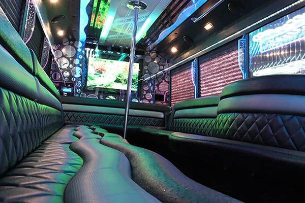 Fort Lauderdale party bus rental