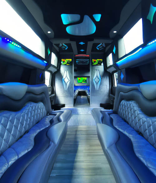 Hummer for the best limo service in Tampa
